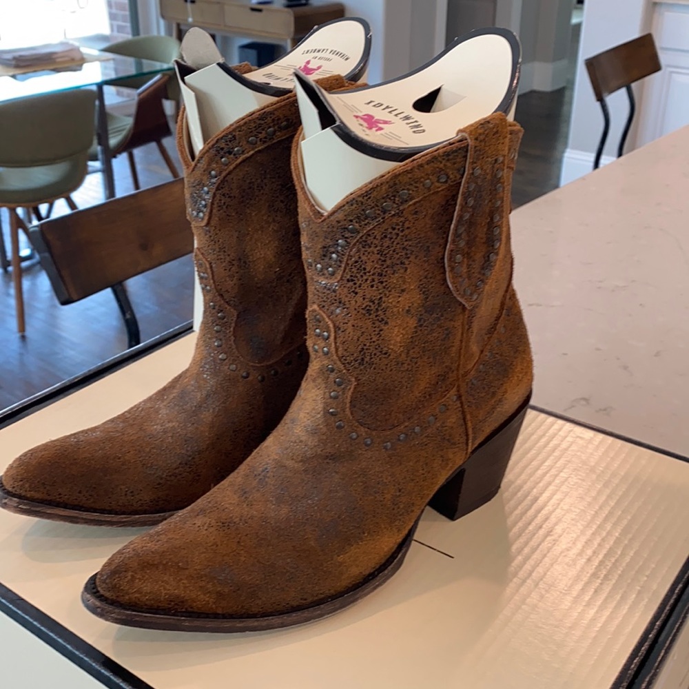 Brand new Idyllwind boots (Myranda Lambert brand)
